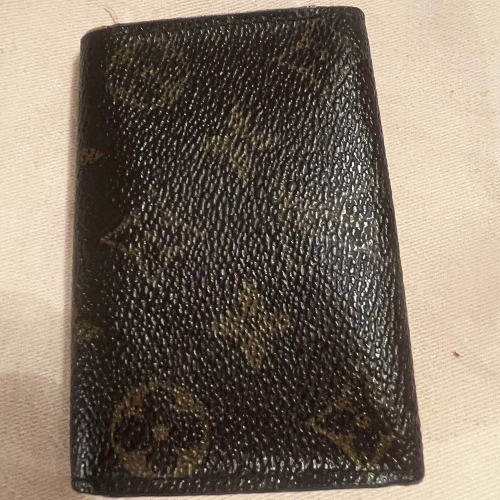 Louis Vuitton Monogram Key Holder Preloved View 3